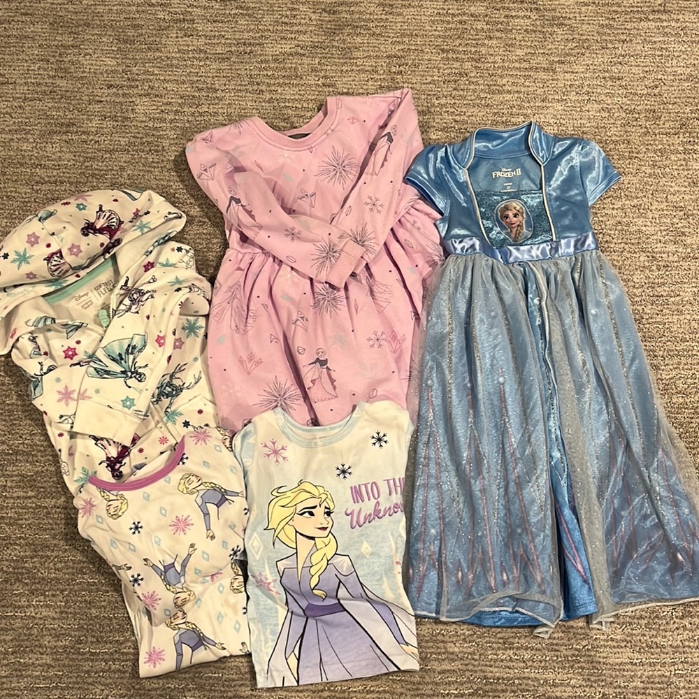 Disney Frozen Bundle